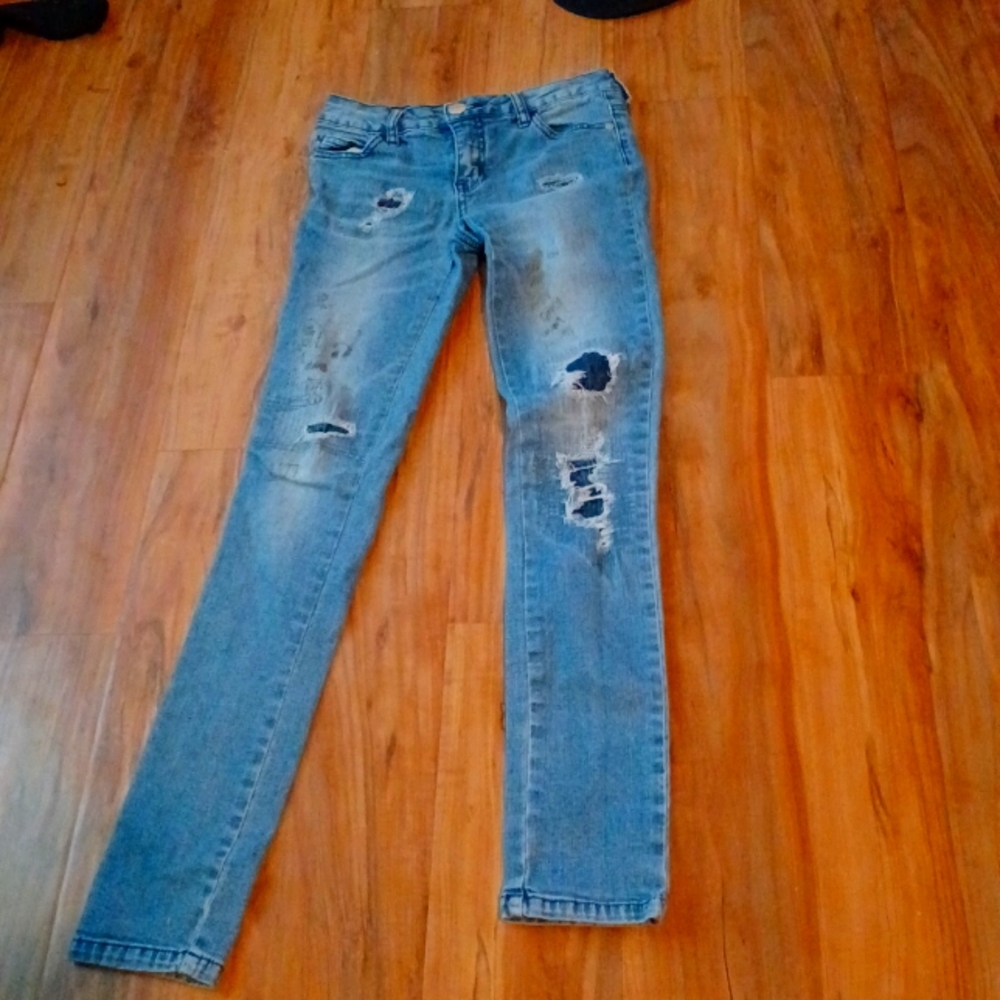 skinny jeans